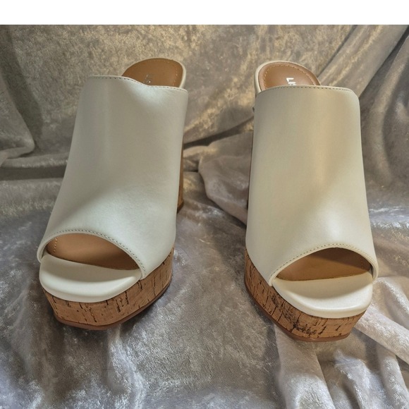 Lisa‎ & Vicky White Leather Platform Mules Cork Heel Size 6.5 Open Toe - Picture 2 of 7